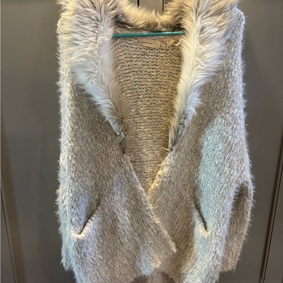 Anthropologie Sleeping On Snow Venla Fluffy Faux Fur Cardigan. Sz sm - Picture 3 of 8